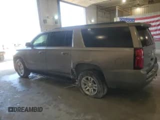 ✅ 2019 Chevrolet Suburban LT • VIN: 1GNSKHKCXKR207770 • Lot: 75415584. Wystawiony na Copart z przebiegiem 134 918 mil. Bezpłatny archiwum sprzedaży aukcyjnych z USA i szczegółowy raport historii pojazdu na DreamBid. Zdjęcie 2.