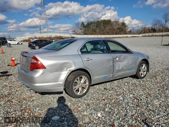 ✅ 2012 Ford Fusion SE • VIN: 3FAHP0HG1CR221830 • Lot: 94163885. Listed on Copart with 61,708 mi. Free auction sales archive from the USA and detailed vehicle history report at DreamBid. Image 3.