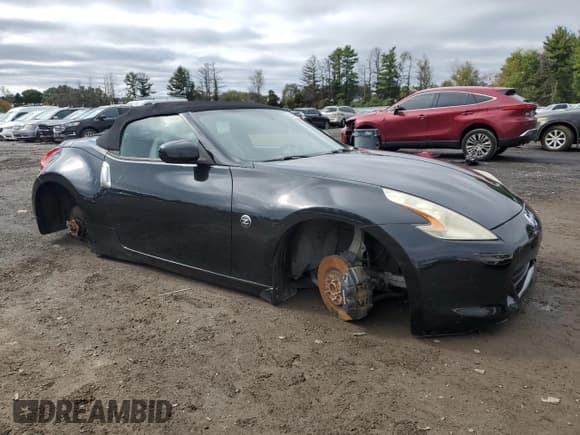 ✅ 2010 Nissan 370Z Touring • VIN: JN1AZ4FH5AM300886 • Lot: 86208225. Listed on Copart with Not provided. Free auction sales archive from the USA and detailed vehicle history report at DreamBid. Image 4.