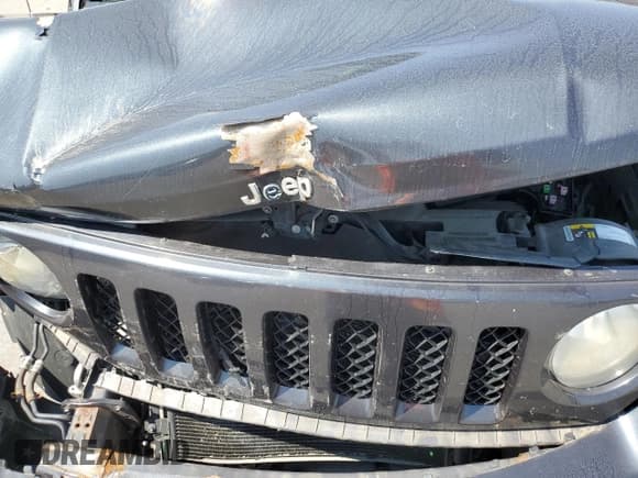 ✅ 2014 Jeep Patriot Latitude • VIN: 1C4NJRFB1ED847884 • Лот: 68224005. Опубликован ранее на Copart с пробегом Не указан. Бесплатный доступ к архиву аукционных продаж из США и подробный отчёт об истории автомобиля на DreamBid. Изображение 12.