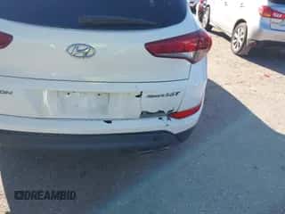 ✅ 2017 Hyundai Tucson Sport • VIN: KM8J33A29HU460707 • Лот: 43629115. Размещён на IAAI с пробегом 97 931 миль миль. Получите бесплатный доступ к архиву аукционных продаж из США и посмотрите подробный отчёт об истории автомобиля на DreamBid. Изображение 6.