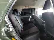 ✅ 2022 Toyota 4Runner Trail Special Edition • VIN: JTETU5JR2N5982826 • Лот: 43866785. Опубликован ранее на Copart с пробегом 42 701 миль. Бесплатный доступ к архиву аукционных продаж из США и подробный отчёт об истории автомобиля на DreamBid. Изображение 11.