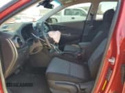 ✅ 2020 Hyundai Kona SEL • VIN: KM8K22AA2LU553151 • Лот: 72446434. Опубликован ранее на Copart с пробегом 55 864 миль. Бесплатный доступ к архиву аукционных продаж из США и подробный отчёт об истории автомобиля на DreamBid. Изображение 7.