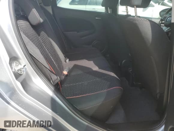 ✅ 2014 Mazda 2 Touring • VIN: JM1DE1LY3E0188563 • Лот: 68694805. Опубликован ранее на Copart с пробегом 242 641 миль. Бесплатный доступ к архиву аукционных продаж из США и подробный отчёт об истории автомобиля на DreamBid. Изображение 10.