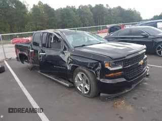 ✅ 2018 Chevrolet Silverado 1500 Custom • VIN: 3GCPCPEC8JG555891 • Lot: 43404299. Wystawiony na IAAI z przebiegiem 103 229 mil. Bezpłatny archiwum sprzedaży aukcyjnych z USA i szczegółowy raport historii pojazdu na DreamBid. Zdjęcie 1.