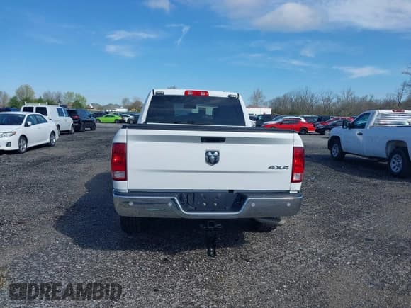 ✅ 2020 Ram 1500 Tradesman • VIN: 1C6RR7FG0LS109407 • Лот: 41682995. Опубликован ранее на IAAI с пробегом 97 800 миль. Бесплатный доступ к архиву аукционных продаж из США и подробный отчёт об истории автомобиля на DreamBid. Изображение 16.
