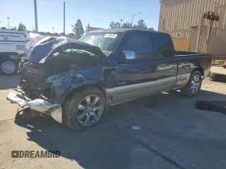 2001 Chevrolet Silverado 1500 LT z VIN 2GCEC19T111325889, wystawiony jako Copart lot #87169414 z przebiegiem Nie podano mil oraz Szkoda całkowita • Salvage title. Historia ofert i sprzedaży dostępna na DreamBid. Obrazek 1.