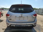 ✅ 2015 Nissan Pathfinder SL • VIN: 5N1AR2MN3FC720634 • Lot: 64653595. Listed on Copart with 135,987 mi. Free auction sales archive from the USA and detailed vehicle history report at DreamBid. Image 6.