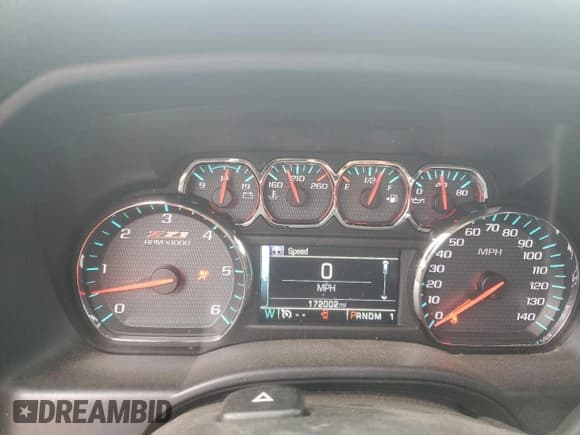 ✅ 2016 Chevrolet Silverado 2500HD LT • VIN: 1GC2KVEG1GZ406297 • Лот: 90432605. Опубликован ранее на Copart с пробегом 172 002 миль. Бесплатный доступ к архиву аукционных продаж из США и подробный отчёт об истории автомобиля на DreamBid. Изображение 9.