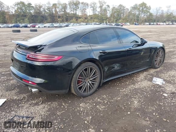 ✅ 2019 Porsche Panamera • VIN: WP0AA2A71KL100148 • Lot: 43464480. Listed on IAAI with 96,385 mi. Free auction sales archive from the USA and detailed vehicle history report at DreamBid. Image 4.