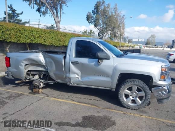 2014 Chevrolet Silverado 1500 LT с VIN 1GCNCREH2EZ303297, выставлен на аукционе IAAI как лот 41692877 с пробегом 115 621 миль миль и . История ставок и продаж доступна на DreamBid. Изображение 13.