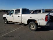 ✅ 2006 Chevrolet Silverado 2500HD LT1 • VIN: 1GCHK23D26F196410 • Lot: 89073185. Wystawiony na Copart z przebiegiem 491 323 mil. Bezpłatny archiwum sprzedaży aukcyjnych z USA i szczegółowy raport historii pojazdu na DreamBid. Zdjęcie 2.