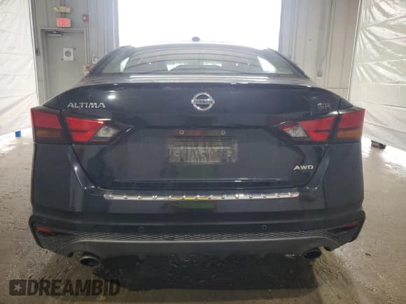 ✅ 2020 Nissan Altima SR • VIN: 1N4BL4CW8LC246746 • Lot: 60625285. Listed on Copart with 100,296 mi. Free auction sales archive from the USA and detailed vehicle history report at DreamBid. Image 6.