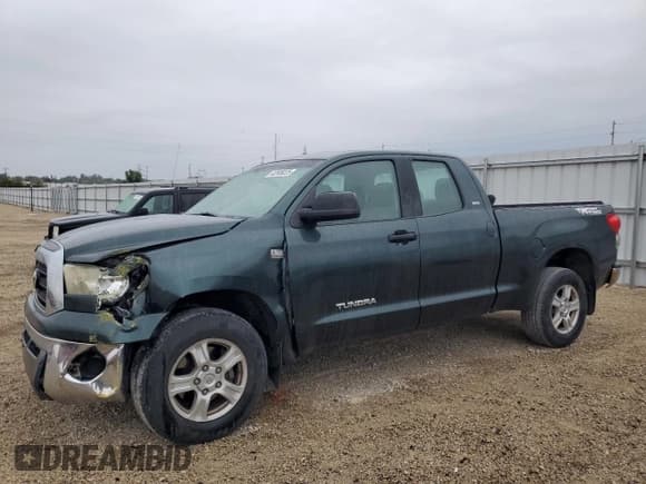 ✅ 2007 Toyota Tundra SR5 • VIN: 5TFBT54137X005257 • Lot: 82508225. Listed on Copart with 200,528 mi. Free auction sales archive from the USA and detailed vehicle history report at DreamBid. Image 1.