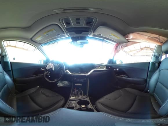 ✅ 2022 Kia Niro EX Premium • VIN: KNDCE3LC5N5493822 • Лот: 42662763. Опубликован ранее на IAAI с пробегом 103 061 миль. Бесплатный доступ к архиву аукционных продаж из США и подробный отчёт об истории автомобиля на DreamBid. Изображение 18.