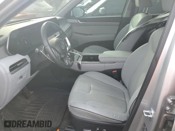 ✅ 2025 Hyundai Palisade SEL Premium • VIN: KM8R4DGE3SU820102 • Лот: 91023365. Опубликован ранее на Copart с пробегом 13 412 миль. Бесплатный доступ к архиву аукционных продаж из США и подробный отчёт об истории автомобиля на DreamBid. Изображение 7.