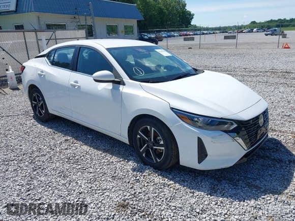 ✅ 2024 Nissan Sentra SV • VIN: 3N1AB8CV9RY236589 • Lot: 42204216. Listed on IAAI with 9,450 mi. Free auction sales archive from the USA and detailed vehicle history report at DreamBid. Image 1.
