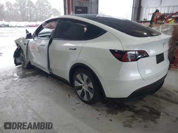 ✅ 2023 Tesla Model Y Long Range • VIN: 7SAYGAEEXPF789037 • Lot: 41551605. Listed on IAAI with 8,630 mi. Free auction sales archive from the USA and detailed vehicle history report at DreamBid. Image 3.