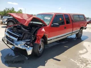 ✅ 1996 Chevrolet Silverado 2500 • VIN: 1GCGC29R1TE197853 • Lot: 68318855. Wystawiony na Copart z przebiegiem Nie podano. Bezpłatny archiwum sprzedaży aukcyjnych z USA i szczegółowy raport historii pojazdu na DreamBid. Zdjęcie 1.