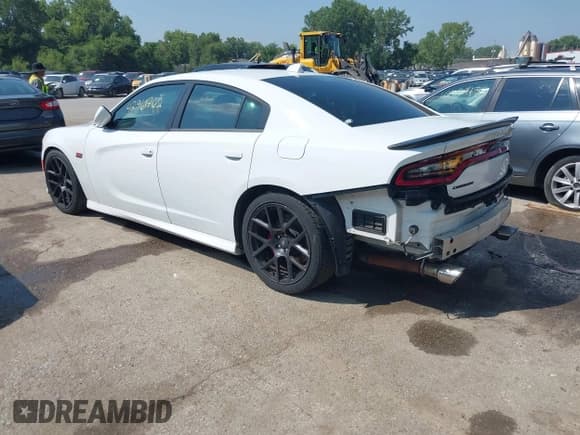 ✅ 2017 Dodge Charger R/T Scat Pack • VIN: 2C3CDXGJXHH556966 • Лот: 42961762. Опубликован ранее на IAAI с пробегом 98 929 миль. Бесплатный доступ к архиву аукционных продаж из США и подробный отчёт об истории автомобиля на DreamBid. Изображение 3.