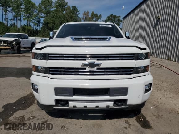 ✅ 2018 Chevrolet Silverado 2500HD LT • VIN: 1GC1KVEYXJF284312 • Lot: 80534805. Listed on Copart with 114,996 mi. Free auction sales archive from the USA and detailed vehicle history report at DreamBid. Image 5.