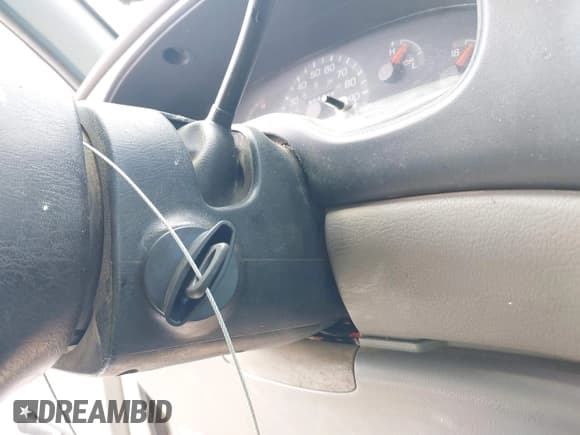 ✅ 2002 Ford Econoline Cargo Commercial • VIN: 1FTSE34L72HA79879 • Lot: 42887771. Listed on IAAI with 303,228 mi. Free auction sales archive from the USA and detailed vehicle history report at DreamBid. Image 11.