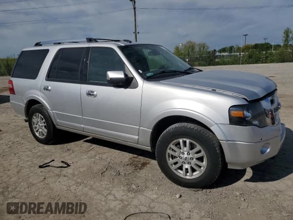 ✅ 2013 Ford Expedition Limited • VIN: 1FMJU2A50DEF24607 • Lot: 55556615. Listed on Copart with 53,267 mi. Free auction sales archive from the USA and detailed vehicle history report at DreamBid. Image 4.