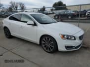 ✅ 2015 Volvo S60 T5 Drive-E Platinum • VIN: YV140MFD7F2301858 • Лот: 44586105. Опубликован ранее на Copart с пробегом 50 575 миль. Бесплатный доступ к архиву аукционных продаж из США и подробный отчёт об истории автомобиля на DreamBid. Изображение 4.