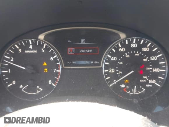 ✅ 2018 Nissan Altima SR • VIN: 1N4AL3AP8JC245739 • Lot: 43410778. Listed on IAAI with 142,113 mi. Free auction sales archive from the USA and detailed vehicle history report at DreamBid. Image 7.