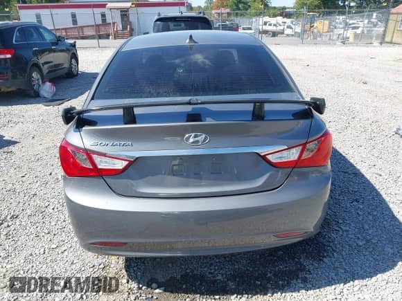2011 Hyundai Sonata GLS z VIN 5NPEB4AC5BH264210, wystawiony jako IAAI lot #43177538 z przebiegiem 58 201 mil mil oraz . Historia ofert i sprzedaży dostępna na DreamBid. Obrazek 17.
