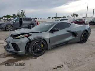 2022 Chevrolet Corvette 1LT с VIN 1G1YA2D48N5122021, выставлен на аукционе Copart как лот 62939875 с пробегом 21 331 миль миль и Списание • Salvage title. История ставок и продаж доступна на DreamBid. Изображение 1.