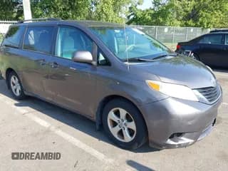 ✅ 2012 Toyota Sienna LE AAS • VIN: 5TDKK3DC9CS187233 • Lot: 43269274. Listed on IAAI with 183,304 mi. Free auction sales archive from the USA and detailed vehicle history report at DreamBid. Image 1.