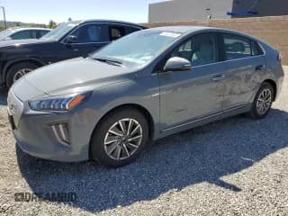✅ 2020 Hyundai Ioniq Limited • VIN: KMHC85LJ8LU061015 • Lot: 81837335. Listed on Copart with 42,557 mi. Free auction sales archive from the USA and detailed vehicle history report at DreamBid. Image 1.
