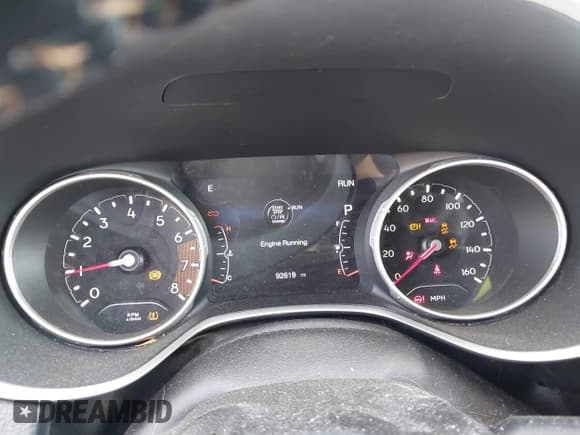 ✅ 2020 Jeep Compass Limited • VIN: 3C4NJDCBXLT146257 • Lot: 43357384. Wystawiony na IAAI z przebiegiem 92 619 mil. Bezpłatny archiwum sprzedaży aukcyjnych z USA i szczegółowy raport historii pojazdu na DreamBid. Zdjęcie 7.