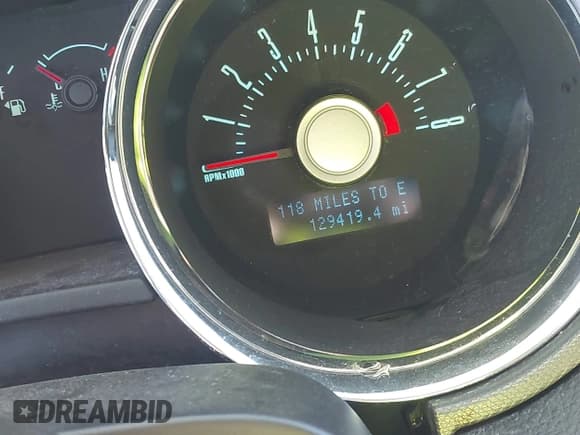 ✅ 2012 Ford Mustang Premium • VIN: 1ZVBP8AM4C5261141 • Lot: 43217325. Listed on IAAI with 129,419 mi. Free auction sales archive from the USA and detailed vehicle history report at DreamBid. Image 16.