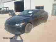 2019 Toyota Camry LE z VIN 4T1B11HK9KU725556, wystawiony jako IAAI lot #42922588 z przebiegiem 138 969 mil mil oraz . Historia ofert i sprzedaży dostępna na DreamBid. Obrazek 2.