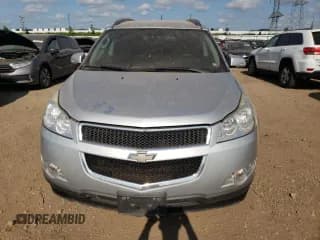 ✅ 2012 Chevrolet Traverse 1LT • VIN: 1GNKVGED8CJ105504 • Lot: 64507534. Wystawiony na Copart z przebiegiem 132 904 mil. Bezpłatny archiwum sprzedaży aukcyjnych z USA i szczegółowy raport historii pojazdu na DreamBid. Zdjęcie 5.