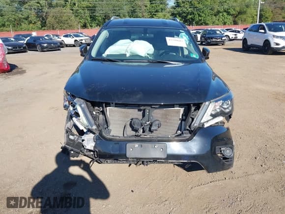 ✅ 2019 Nissan Pathfinder S • VIN: 5N1DR2MM9KC593354 • Lot: 43349603. Listed on IAAI with 75,366 mi. Free auction sales archive from the USA and detailed vehicle history report at DreamBid. Image 12.