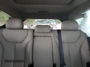 ✅ 2020 Hyundai Santa Fe Limited • VIN: 5NMS5CAD6LH304421 • Lot: 68994143. Wystawiony na Copart z przebiegiem 28 508 mil. Bezpłatny archiwum sprzedaży aukcyjnych z USA i szczegółowy raport historii pojazdu na DreamBid. Zdjęcie 10.