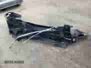 2024 Chevrolet Suburban LT z VIN 1GNSCCKD7RR191966, wystawiony jako Copart lot #69466314 z przebiegiem 7 066 mil mil oraz Szkoda całkowita • Salvage title. Historia ofert i sprzedaży dostępna na DreamBid. Obrazek 13.