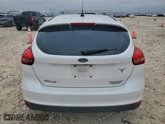 ✅ 2016 Ford Focus Titanium • VIN: 1FADP3N25GL326030 • Lot: 93662905. Wystawiony na Copart z przebiegiem 44 123 mil. Bezpłatny archiwum sprzedaży aukcyjnych z USA i szczegółowy raport historii pojazdu na DreamBid. Zdjęcie 6.
