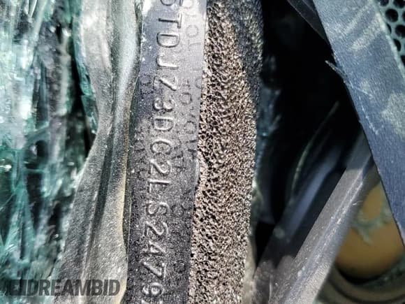 ✅ 2020 Toyota Sienna LE • VIN: 5TDJZ3DC2LS247974 • Lot: 68843505. Listed on Copart with Not provided. Free auction sales archive from the USA and detailed vehicle history report at DreamBid. Image 14.