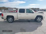 ✅ 2013 Chevrolet Silverado 1500 LTZ • VIN: 3GCPKTE79DG312531 • Lot: 43674519. Wystawiony na IAAI z przebiegiem 227 234 mil. Bezpłatny archiwum sprzedaży aukcyjnych z USA i szczegółowy raport historii pojazdu na DreamBid. Zdjęcie 13.