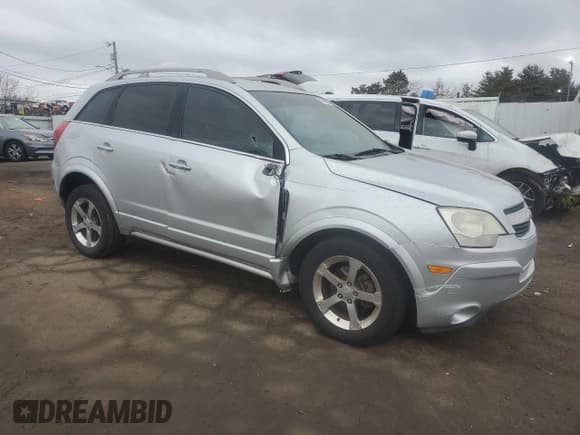 ✅ 2013 Chevrolet Captiva Sport LT • VIN: 3GNAL3EK1DS567346 • Lot: 46890205. Wystawiony na Copart z przebiegiem 132 096 mil. Bezpłatny archiwum sprzedaży aukcyjnych z USA i szczegółowy raport historii pojazdu na DreamBid. Zdjęcie 4.