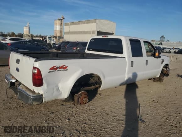 ✅ 2009 Ford F-250 XL • VIN: 1FTSW21R99EA26564 • Lot: 90633005. Listed on Copart with Not provided. Free auction sales archive from the USA and detailed vehicle history report at DreamBid. Image 3.