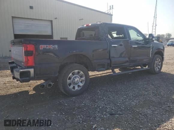 ✅ 2023 Ford F-350 XL • VIN: 1FT8W3BM5PED09334 • Lot: 72085255. Wystawiony na Copart z przebiegiem 46 769 mil. Bezpłatny archiwum sprzedaży aukcyjnych z USA i szczegółowy raport historii pojazdu na DreamBid. Zdjęcie 3.