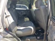 ✅ 2003 Chevrolet Tahoe LS • VIN: 1GNEC13Z93R101977 • Lot: 43299440. Wystawiony na IAAI z przebiegiem 173 016 mil. Bezpłatny archiwum sprzedaży aukcyjnych z USA i szczegółowy raport historii pojazdu na DreamBid. Zdjęcie 8.