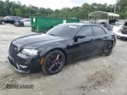 ✅ 2023 Chrysler 300 C • VIN: 2C3CCAPJ0PH501103 • Лот: 67684695. Опубликован ранее на Copart с пробегом 32 633 миль. Бесплатный доступ к архиву аукционных продаж из США и подробный отчёт об истории автомобиля на DreamBid. Изображение 1.