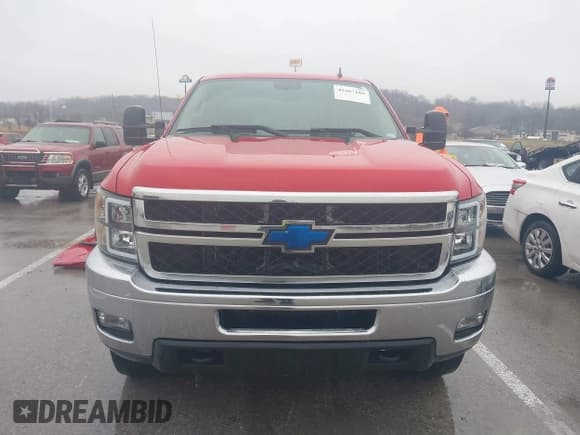 ✅ 2011 Chevrolet Silverado 2500HD LT • VIN: 1GC1KXCGXBF130075 • Лот: 41467109. Опубликован ранее на IAAI с пробегом 167 233 миль. Бесплатный доступ к архиву аукционных продаж из США и подробный отчёт об истории автомобиля на DreamBid. Изображение 13.
