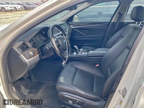 ✅ 2016 BMW 5 Series 528i • VIN: WBA5A5C50GG354543 • Lot: 71454205. Listed on Copart with 166,288 mi. Free auction sales archive from the USA and detailed vehicle history report at DreamBid. Image 7.